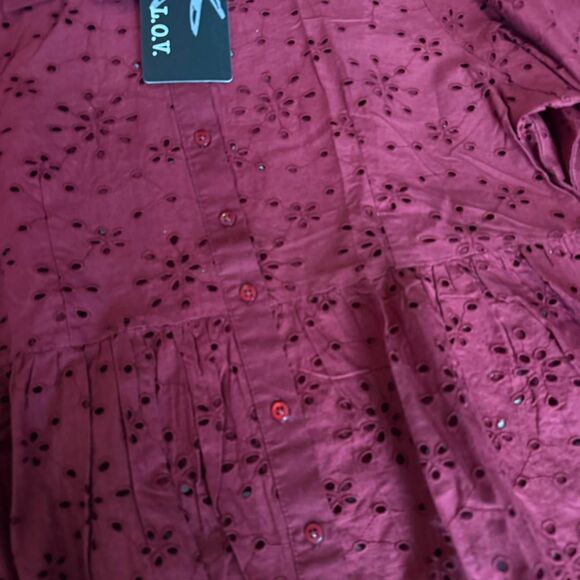 100% Cotton New with tags Maroon / Burgundy Eyelet peplum button down size L - Picture 3 of 5